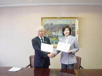 兵庫県との事務引継書の締結