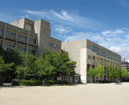 武庫の里小学校の写真