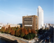 尼崎市総合文化センターの写真