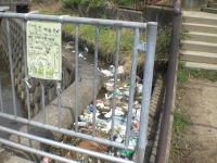 空き缶などの画像