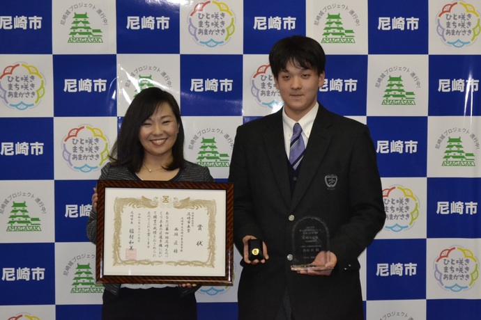 溶接競技優勝者の西垣さん