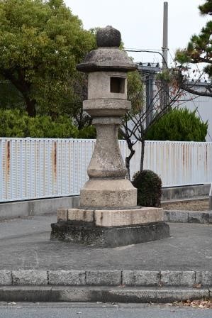 神崎金毘羅さんの石灯籠