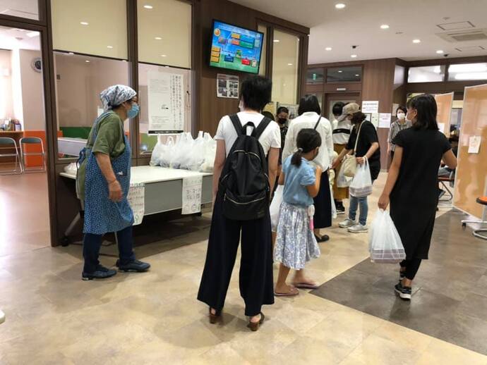 晴れるやの配食サービスの様子