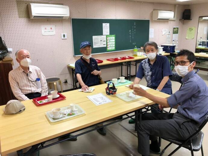 武庫之荘北会館のふれあい喫茶「ほっとカフェ」