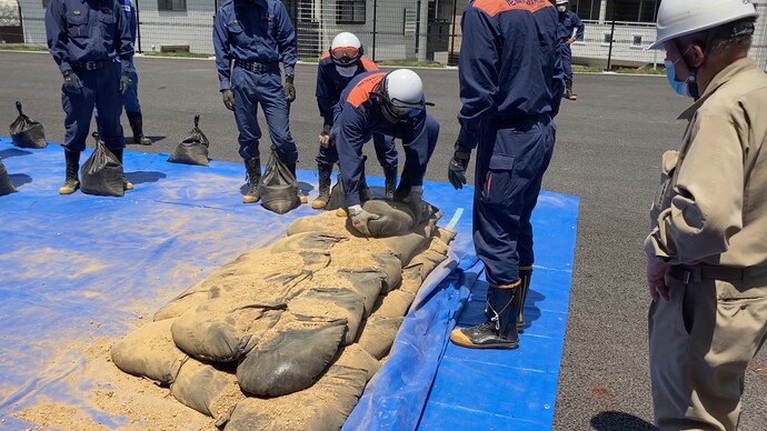 土のう積み