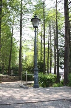 庄下川公園のガス灯