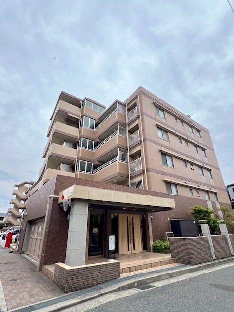 マンションの外観写真