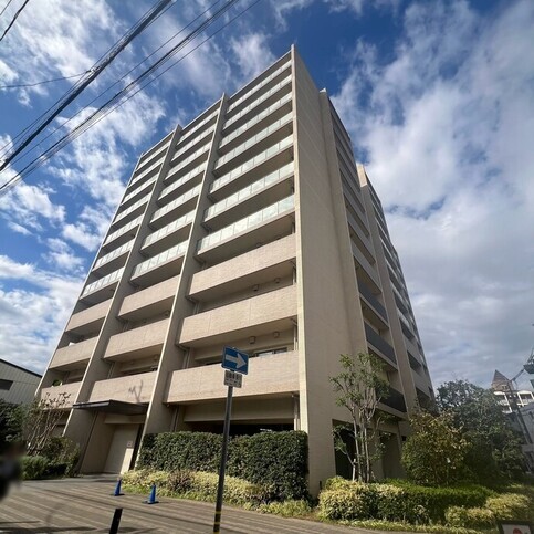 マンションの外観写真