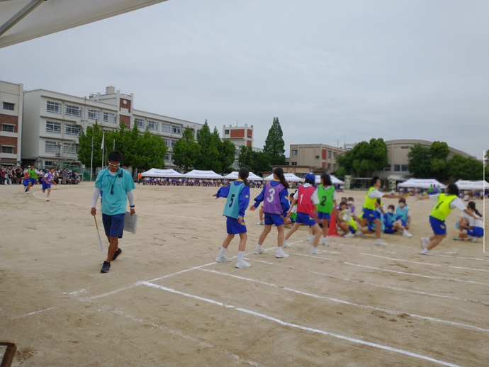 中央中学校の体育大会の様子の写真