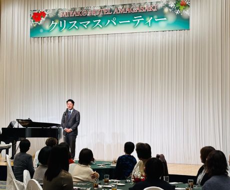 071209都ホテルチャリティパーティー