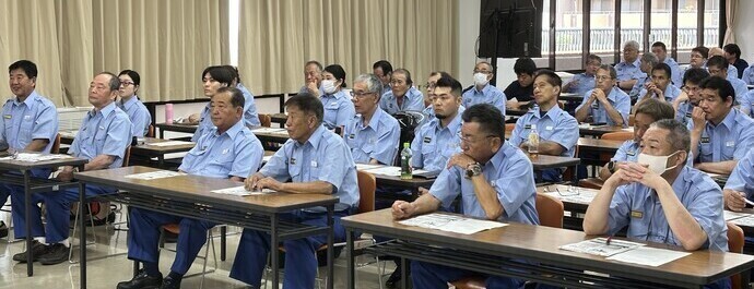 研修を受講する団員