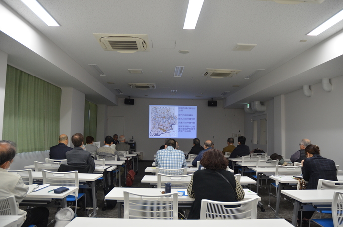 市史を読む会風景