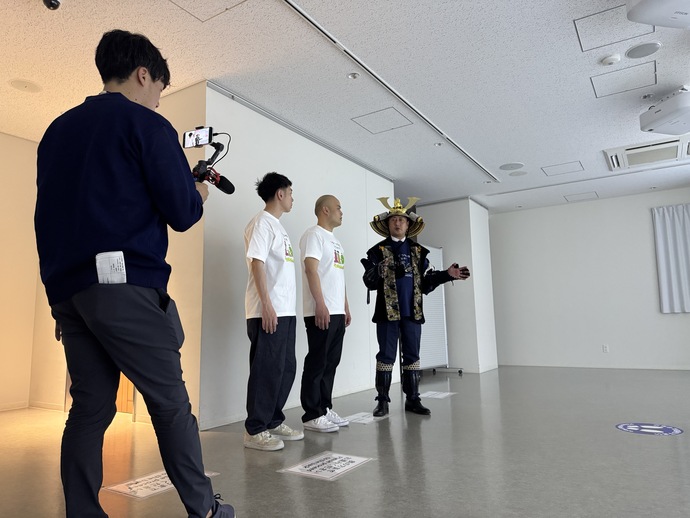 尼崎城4階の没入型映像コンテンツを体験