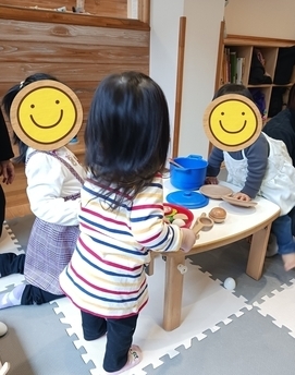 おままごと3人